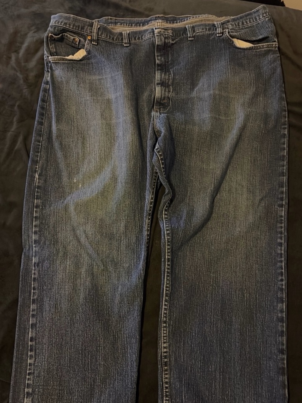 Classic Men's Straight-Leg Jeans – Blue